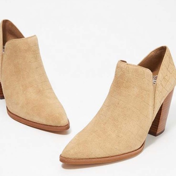 Vince Camuto Suede Slip-On Booties Cintella Tortilla - Picture 1 of 8